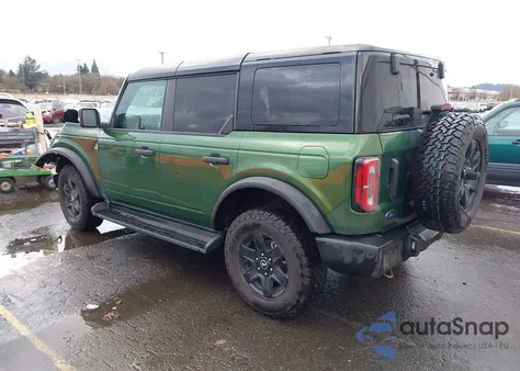 2025 Ford Bronco Outer Banks z USA, uszkodzony, nr VIN 1FMEE8BP3SLA69648